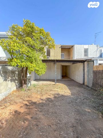 דו משפחתי, נווה רסקו, רמת השרון