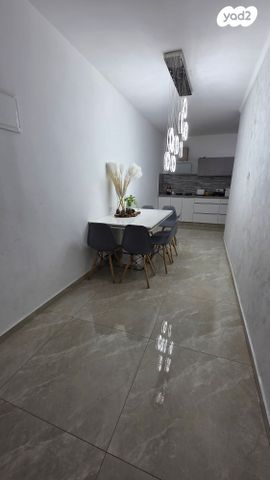 דירה, טרומפלדור, אגרובנק, חולון