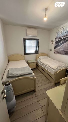 דירה, הארי טרומן, רמות, ירושלים