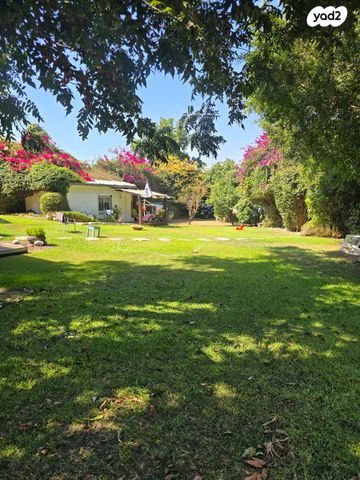 משק חקלאי/ נחלה, שדה ורבורג