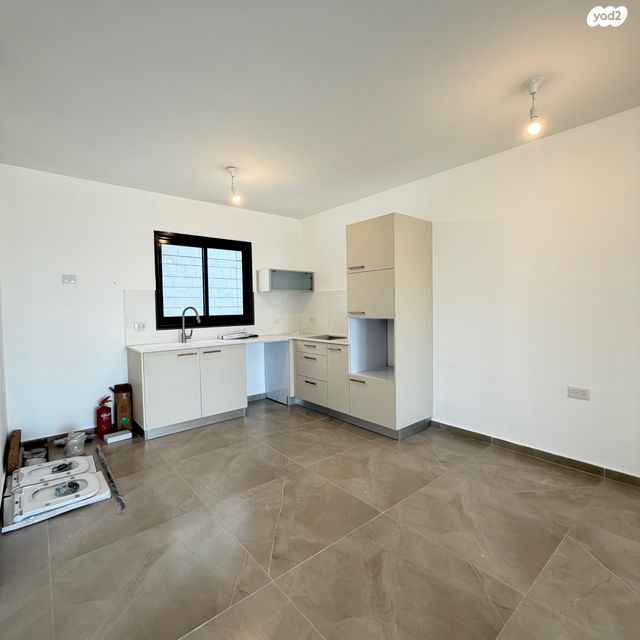 דירה, כרמי הנדיב, אחוזת רוטנר, קרית מלאכי