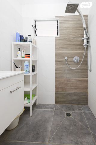 דירה, השר ישראל בר יהודה 12, קרית נורדאו, נתניה