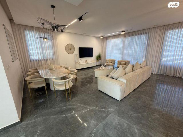 בית פרטי/ קוטג', מלילות