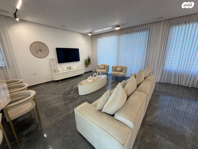 בית פרטי/ קוטג', מלילות