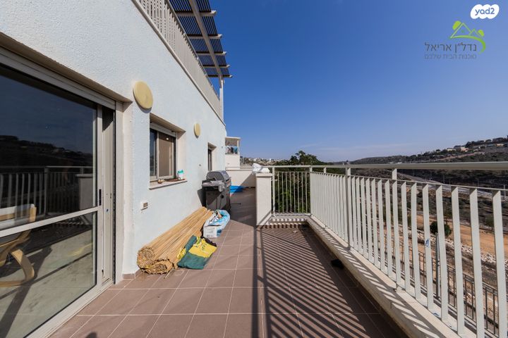 דירה, גפן 6, לשם, עלי זהב