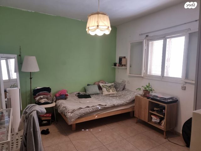 דו משפחתי, כרמים, שריגים