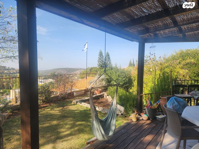 בית פרטי/ קוטג', כפר ורדים