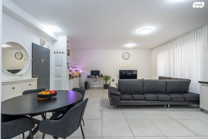 דירה, שניר, הפארק, חדרה