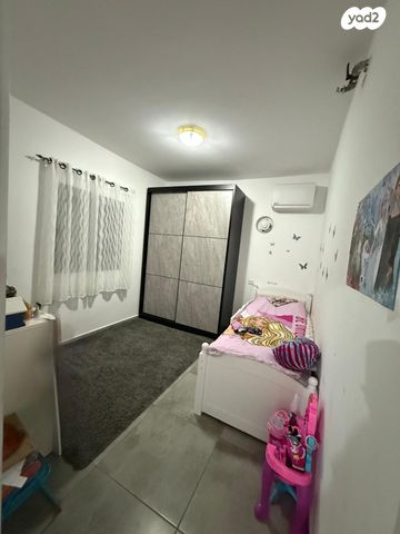 דירה, יגאל אלון 4, המרכז האזרחי, רמלה