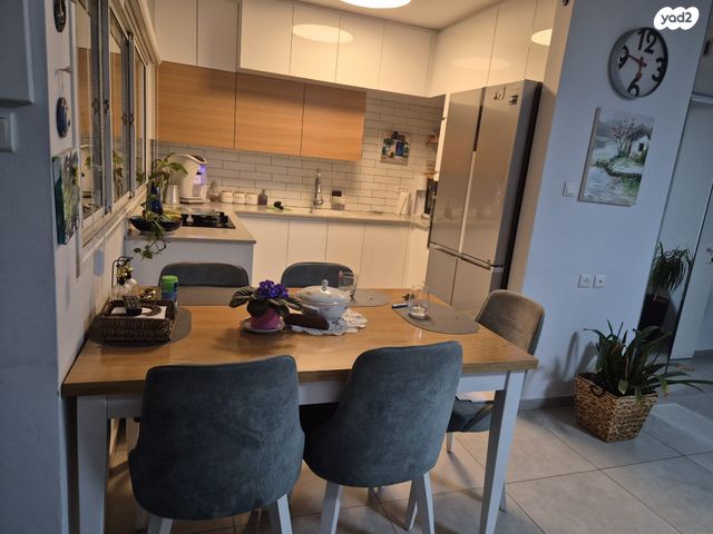 דירה, חרוזים, רמת גן