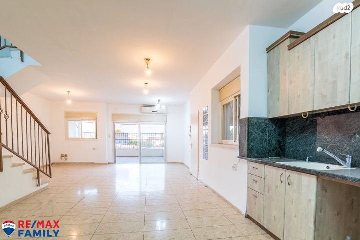 בית פרטי/ קוטג', בעל שם טוב 7, קרית אתא