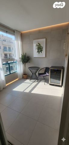 דירה, יהודה הלוי, רובע ה', אשדוד