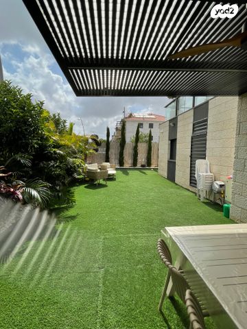 דירת גן, הדרים / כ"א, שוהם