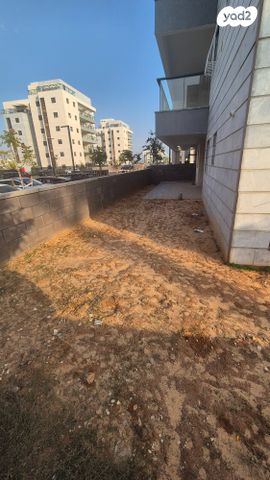 דירת גן, אדמונית, גני אביב, לוד