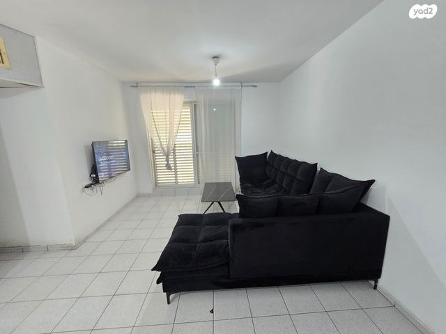 דירה, שכונה י"א, באר שבע