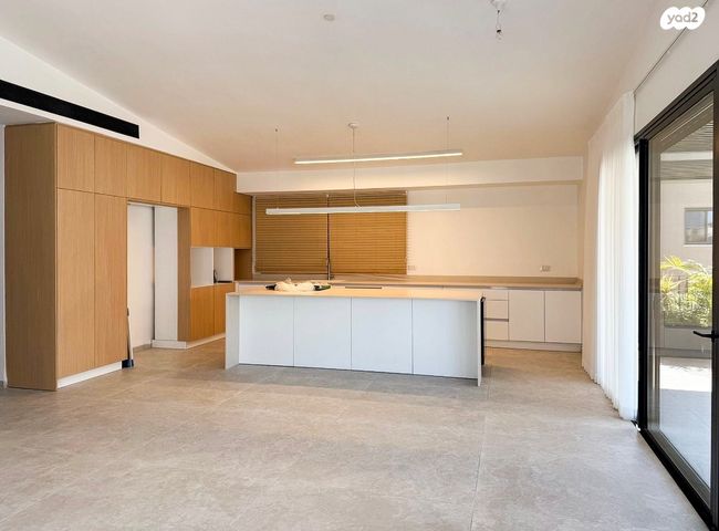 גג/ פנטהאוז, קרית טבעון