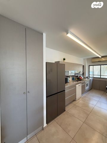 דירה, סמולנסקין 4, הצפון הישן - דרום, תל אביב יפו