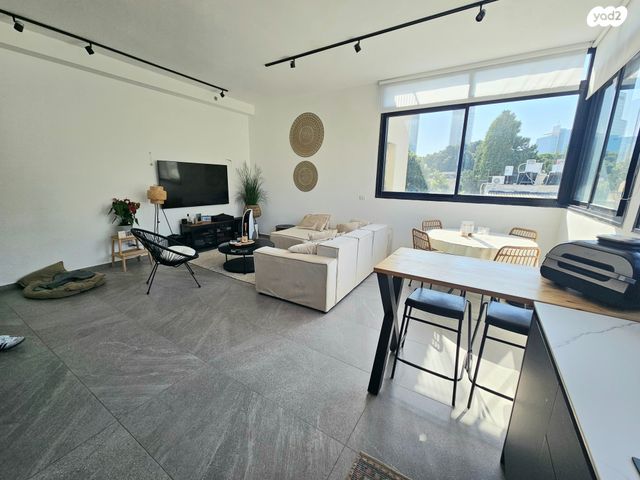 דירה, ג'ורג' אליוט, לב תל אביב, לב העיר צפון, תל אביב יפו