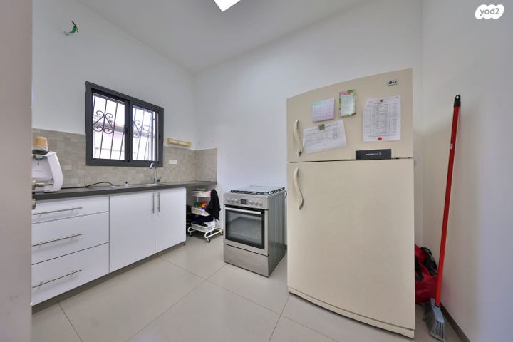 בית פרטי/ קוטג', הרב יחיא צלח 6, קרית אתא