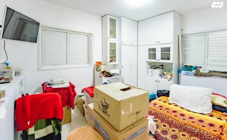 דירה, הוברמן, שיכון מפ"ם, פתח תקווה