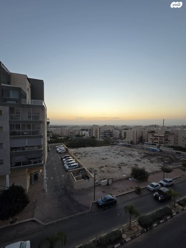 דירה, נחום שריג, באר שבע