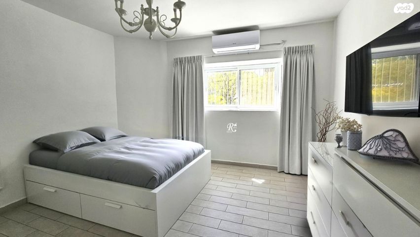 בית פרטי/ קוטג', סביון, סביון