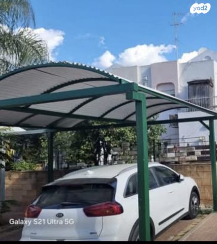 דו משפחתי, נחל שורק 14, נווה ניצנים, כפר יונה