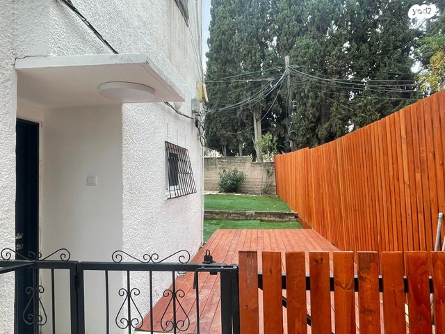 דירה, הפלמ"ח, הל"ה, גבעתיים