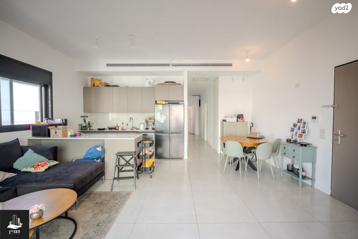 גג/ פנטהאוז, לה גווארדיה 5, מונטיפיורי, הרכבת, תל אביב יפו