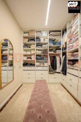 בית פרטי/ קוטג', נווה יהושע, ערמונים, רמת גן