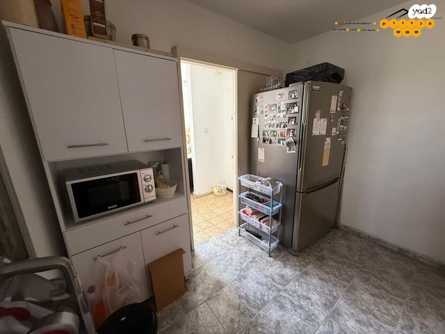 דירה, בן גוריון, לוד