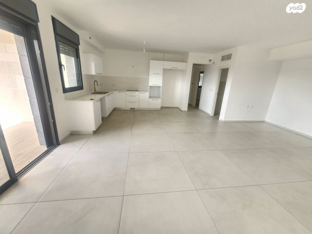 דירה, יערות הכרמל 20, נופי בן שמן, לוד