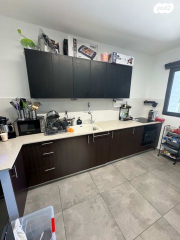 דירה, הרב אבא אבוחצירה, שדרות בפארק, שדרות