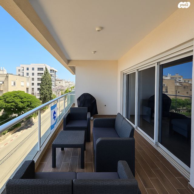 דירה, ביאליק, מרכז דרום, רעננה