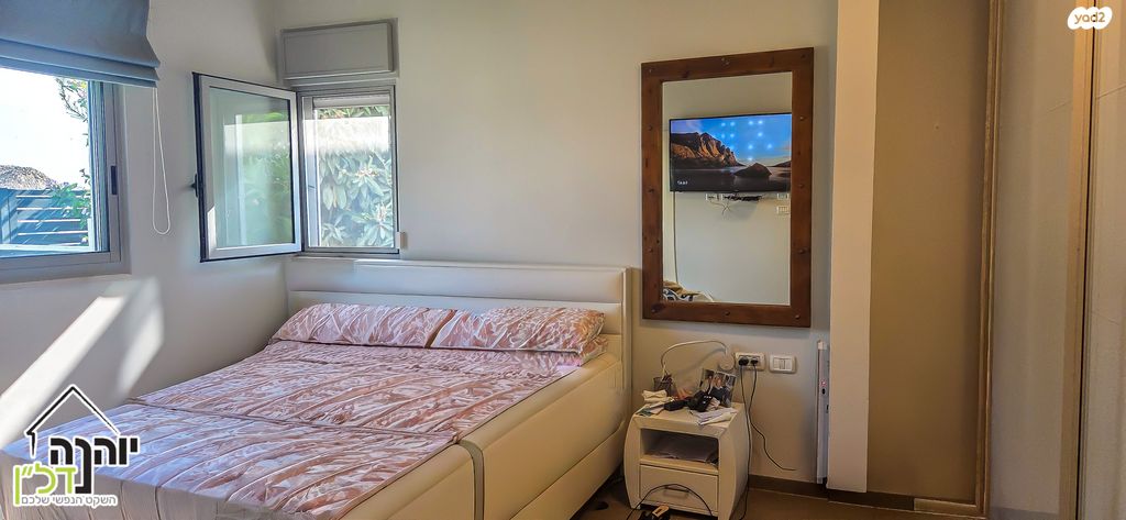 דו משפחתי, כפר תבור