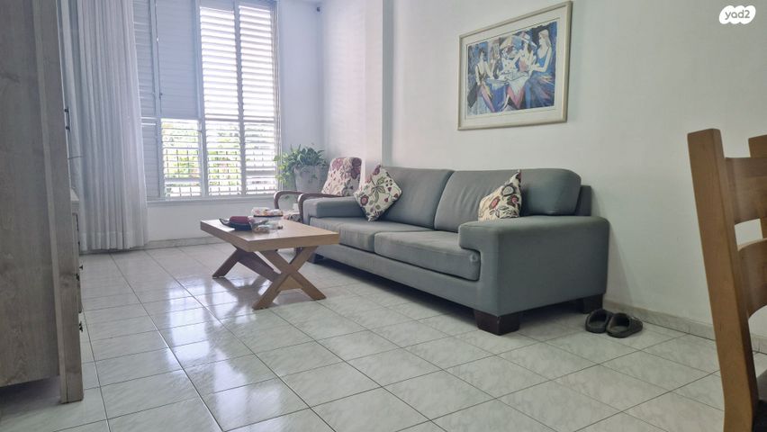 דירה, ארלוזורוב 24, הגבול רוטשילד, בת ים