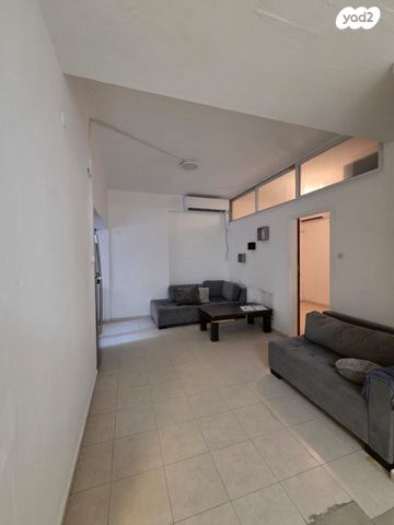 דירה, שדרות ח"ן, הצפון הישן - דרום, תל אביב יפו