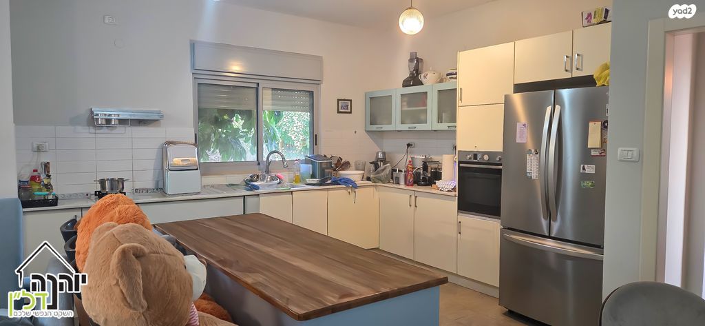 דו משפחתי, כפר תבור