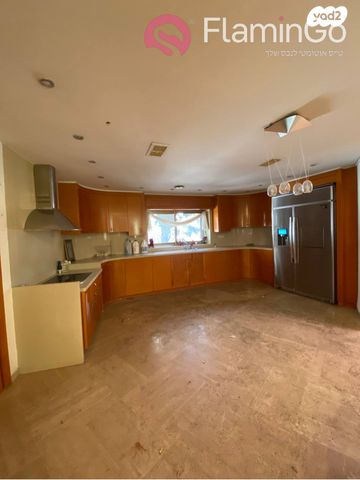 בית פרטי/ קוטג', רנ"ס 27, מוצקין הותיקה, קרית מוצקין