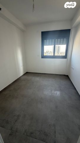 דירה, הרב הרצוג 6, צפון מערב מרכז העיר, נתניה