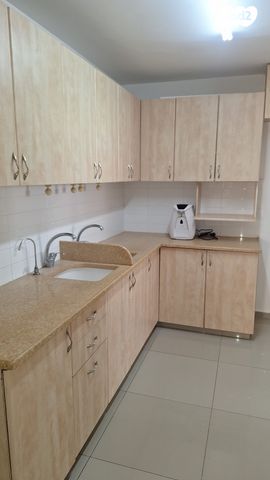 דירה, הרב אונטרמן, פתח תקווה