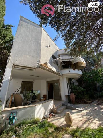 בית פרטי/ קוטג', רנ"ס 27, מוצקין הותיקה, קרית מוצקין