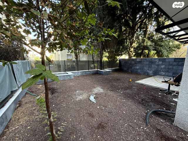 הרצליה הירוקה, נווה עובד