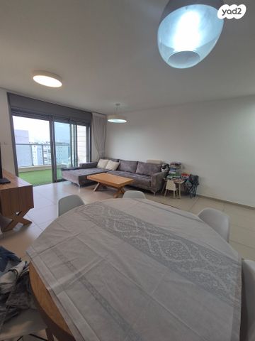 דירה, מבצע משה, נווה ים, ראשון לציון