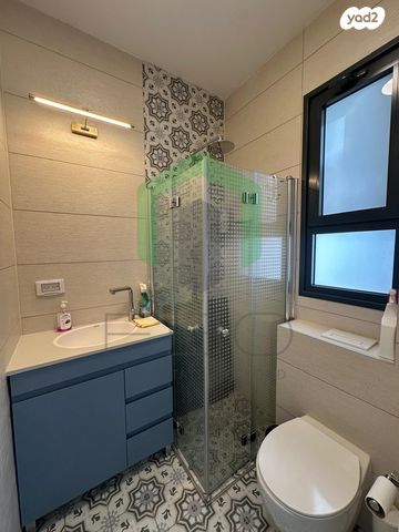 דירה, גולומב, ארלוזורוב, גבעתיים