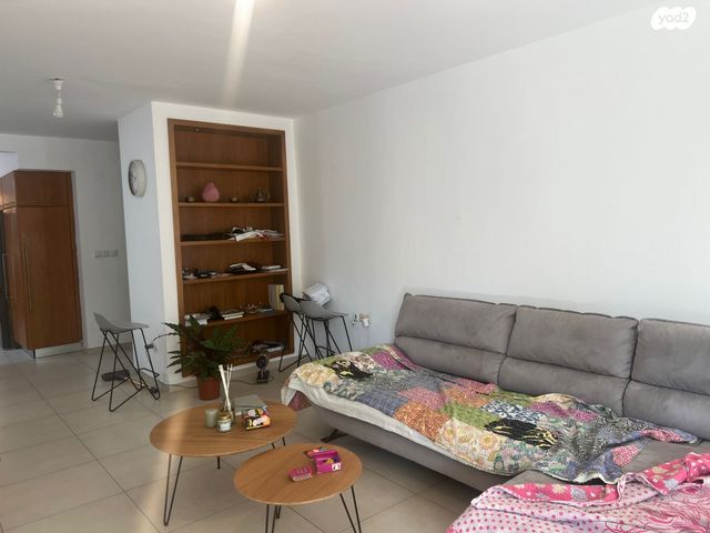 דירה, רעננה