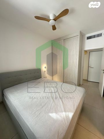 דירה, גולומב, ארלוזורוב, גבעתיים