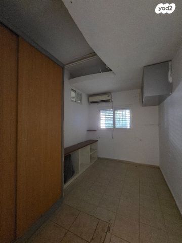 דירה, שדרות ח"ן, הצפון הישן - דרום, תל אביב יפו