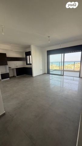 דירה, הרב הרצוג 6, צפון מערב מרכז העיר, נתניה