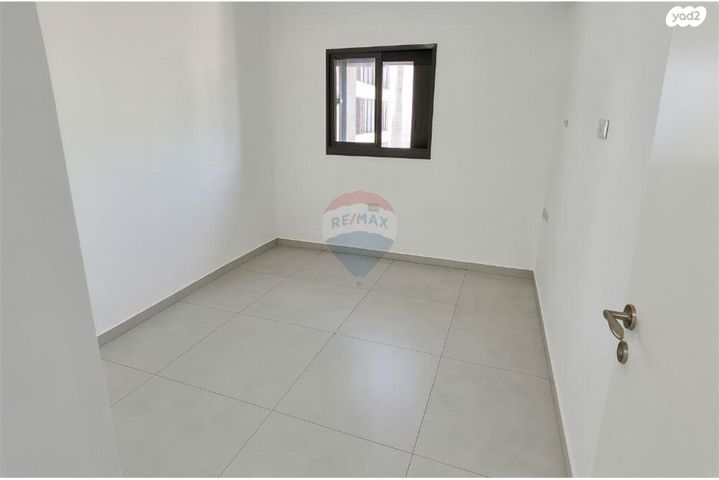 דירה, תוצרת הארץ 5, נחלת יצחק, תל אביב יפו